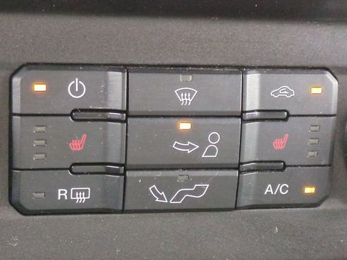 Used 2018 Ford F150 XLT w/ Equipment Group 302A Luxury image 25