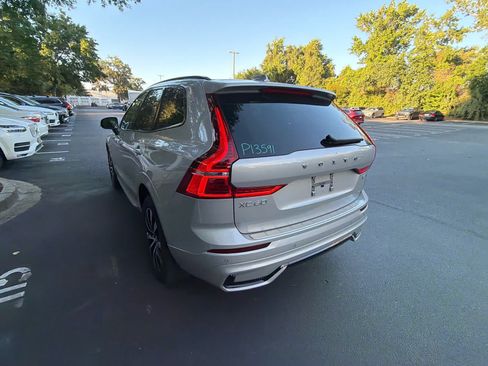 Used 2024 Volvo XC60 B5 Core w/ Protection Package Premier AWD/4WD image 13
