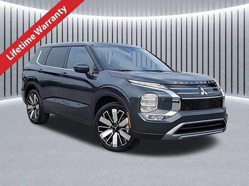 New 2026 Mitsubishi Outlander SE AWD/4WD image 1