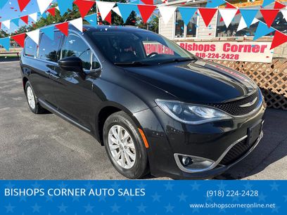 Used 2019 Chrysler Pacifica Touring-L