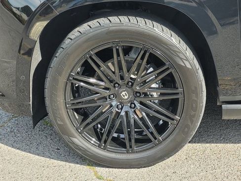 Used 2021 Cadillac Escalade Sport Platinum w/ Heavy-Duty Trailer Package image 10