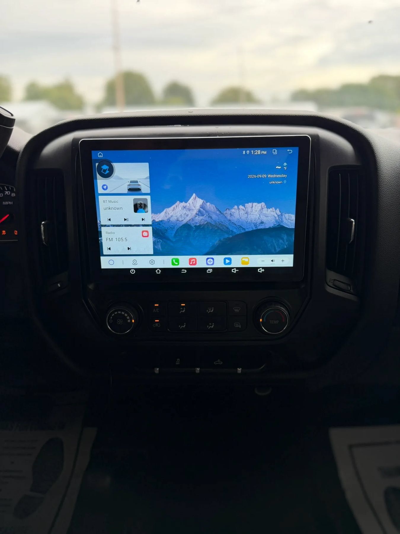 Used 2015 GMC Sierra 1500 4x4 Crew Cab image 13