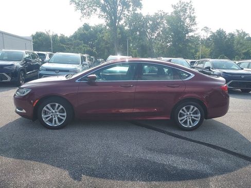 Used 2016 Chrysler 200 Limited FWD image 4