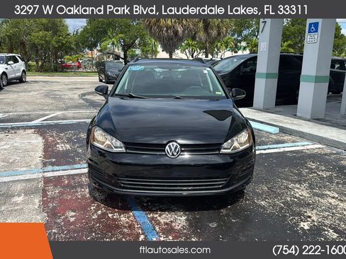 Used 2016 Volkswagen Golf S FWD image 5