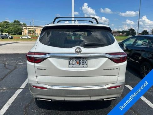 Used 2018 Buick Enclave Avenir FWD image 4