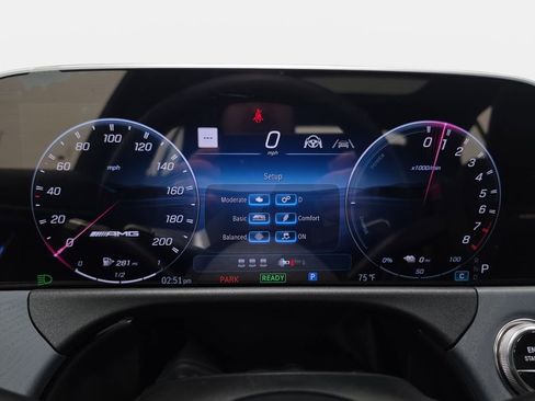 Used 2025 Mercedes-Benz E 53 AMG e 4MATIC Sedan image 19