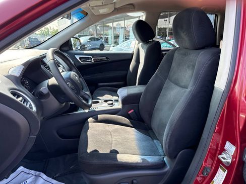 Used 2014 Nissan Pathfinder SV AWD/4WD image 4