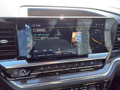 Used 2023 Chevrolet Silverado 1500 LTZ image 19