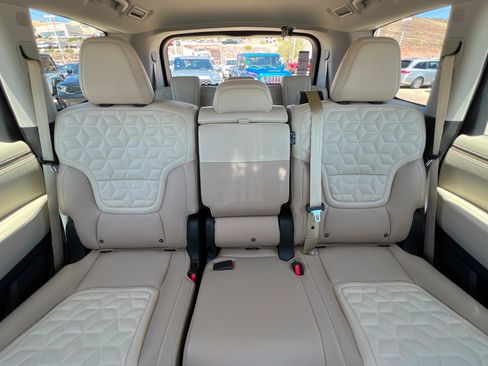 New 2026 Nissan Armada Platinum Reserve AWD/4WD image 26