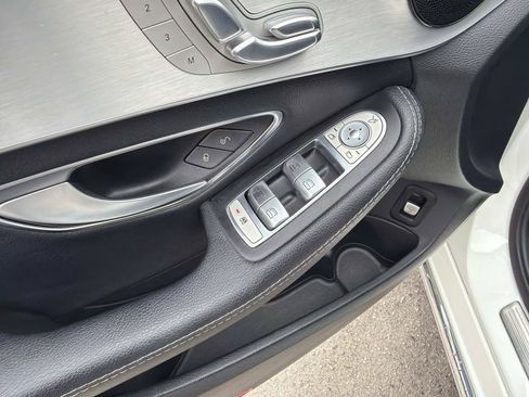 Used 2018 Mercedes-Benz C 300 Sedan image 14