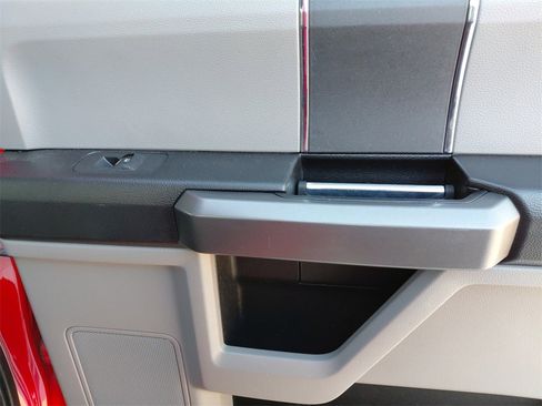 Used 2017 Ford F350 XLT w/ XLT Value Package image 20