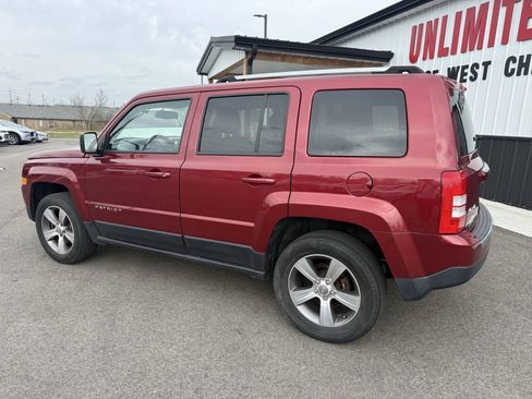 Used 2017 Jeep Patriot High Altitude AWD/4WD image 10