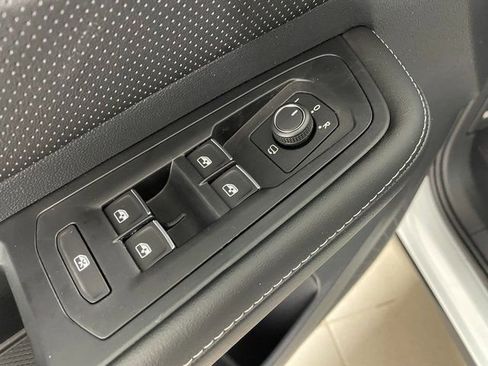 New 2026 Volkswagen Atlas Cross Sport SEL Premium R-Line image 20