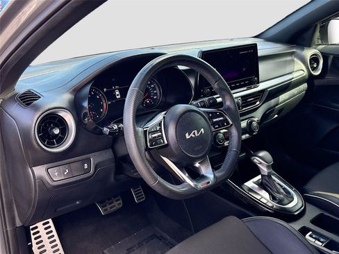 Used 2024 Kia Forte GT-Line FWD image 9