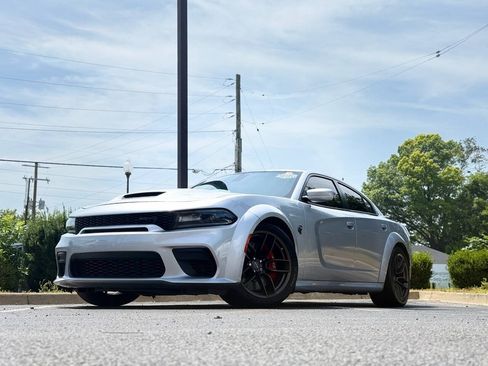 Used 2022 Dodge Charger SRT Hellcat RWD image 2