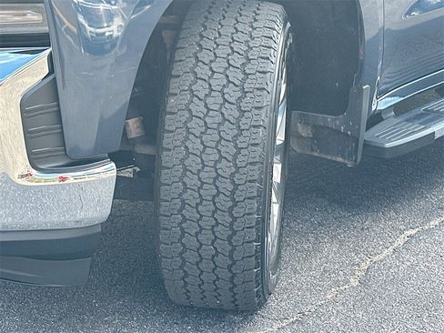 Used 2019 Chevrolet Silverado 1500 LTZ w/ LTZ Plus Package image 25