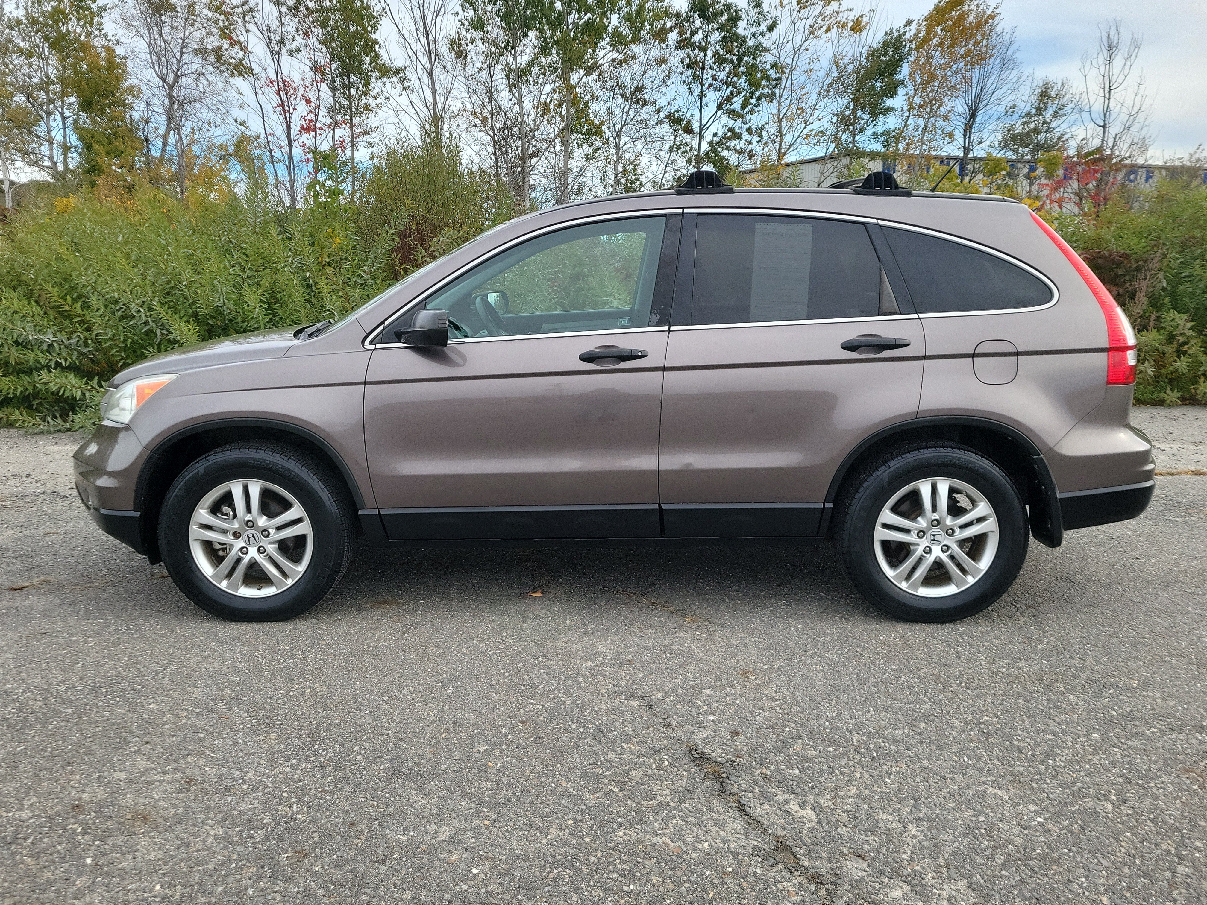Used 2011 Honda CR-V EX image 8
