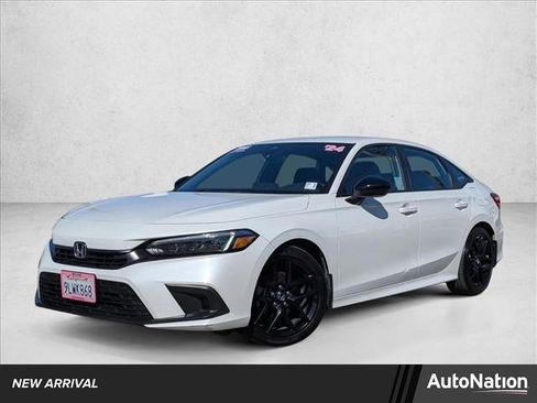 Used 2024 Honda Civic Sport image 1
