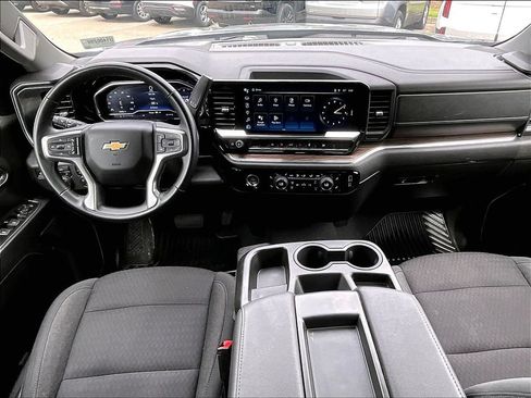 Used 2024 Chevrolet Silverado 1500 LT AWD/4WD image 21