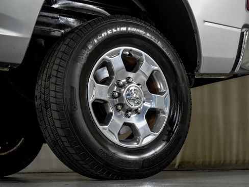 Used 2018 RAM 2500 Big Horn AWD/4WD image 52