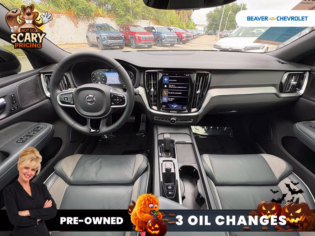 Used 2022 Volvo S60 B5 R-Design w/ Advanced Package FWD image 22