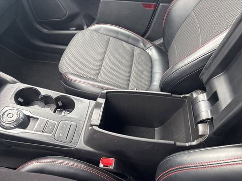 Used 2023 Ford Escape ST-Line image 31