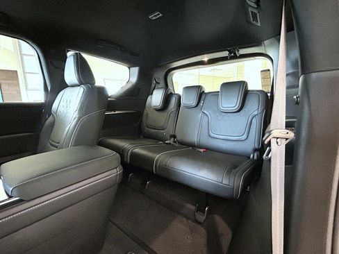 Certified 2026 INFINITI QX80 Autograph AWD/4WD image 18