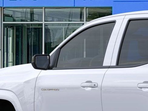 New 2026 Chevrolet Colorado LT image 12