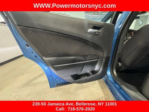 Used 2022 Dodge Charger SXT RWD image 22