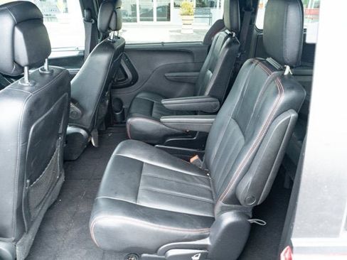Certified 2019 Dodge Grand Caravan GT FWD image 29