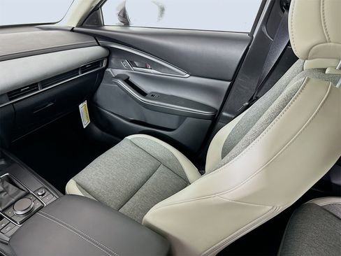 New 2026 MAZDA CX-30 AWD 2.5 S image 24