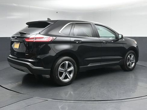 Certified 2023 Ford Edge SEL w/ Convenience Package AWD/4WD image 7