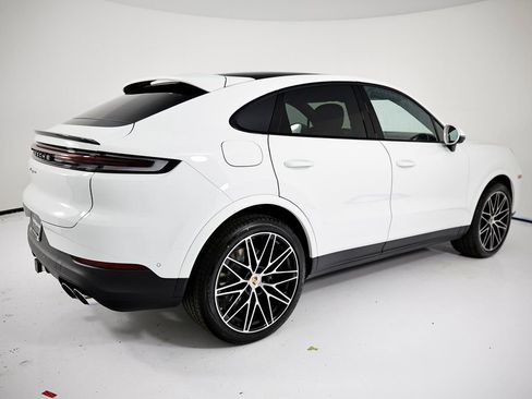 New 2026 Porsche Cayenne Coupe image 7