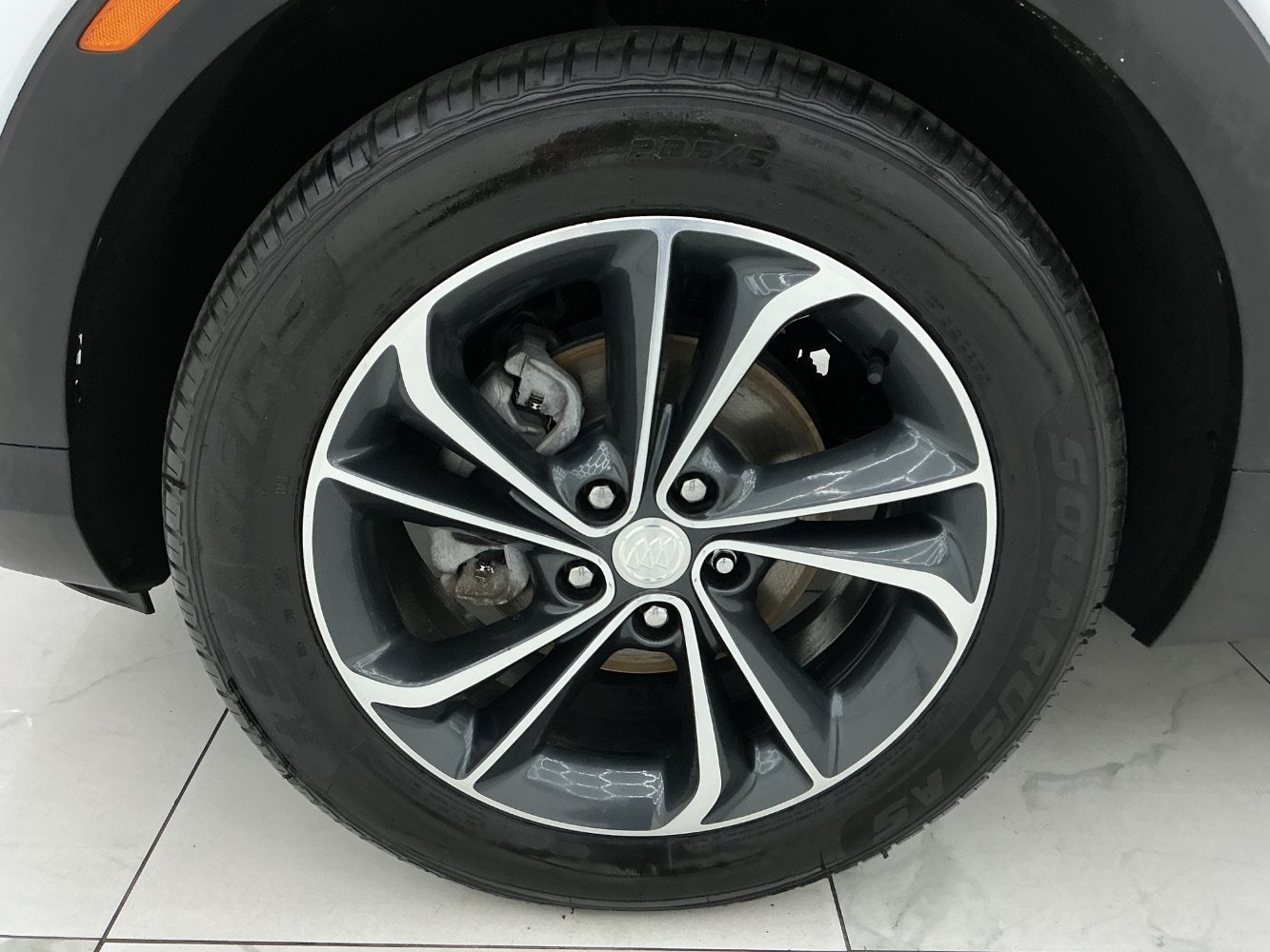 Used 2021 Buick Encore GX Select FWD image 47
