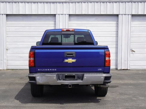 Used 2015 Chevrolet Silverado 1500 LTZ w/ LTZ Plus Package AWD/4WD image 4