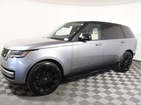 Used 2025 Land Rover Range Rover Long Wheelbase SE AWD/4WD image 2