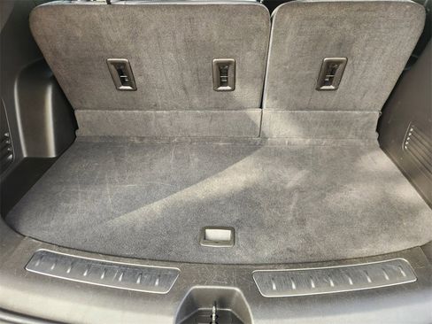 Used 2024 Buick Enclave Premium image 31