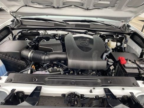 Used 2023 Toyota Tacoma TRD Sport image 54