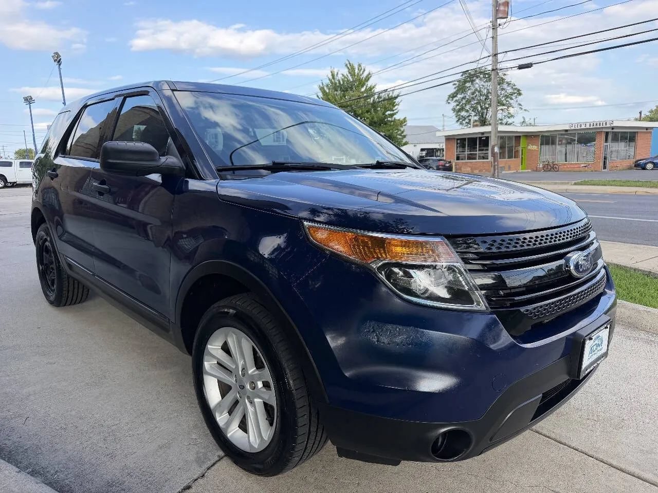 Used 2015 Ford Explorer 4WD Police Interceptor w/ 2-tone Vinyl Package #1 image 4