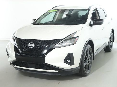 Certified 2024 Nissan Murano SV w/ SV Midnight Edition Package AWD/4WD image 6