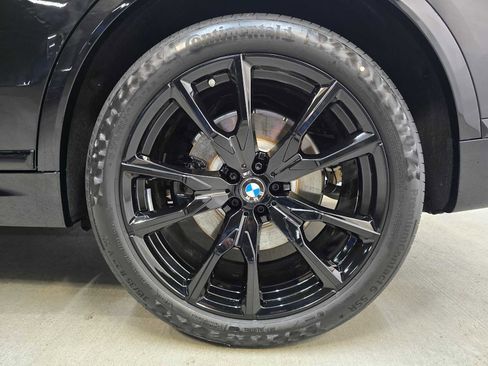 New 2026 BMW X7 xDrive40i w/ Executive Package image 8