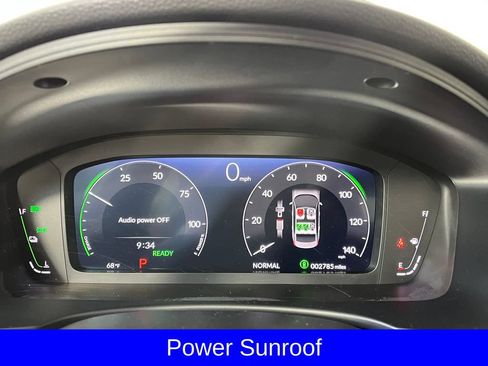 Used 2025 Honda Civic Sport image 4