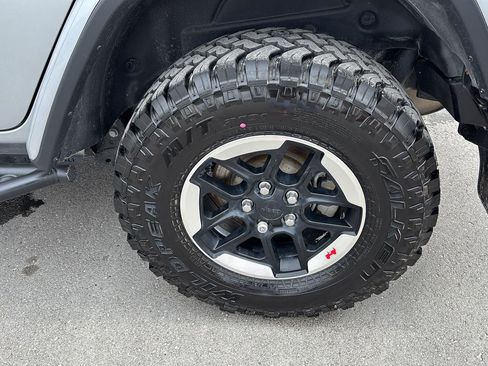 Used 2021 Jeep Wrangler Unlimited Rubicon w/ LED Lighting Group image 10