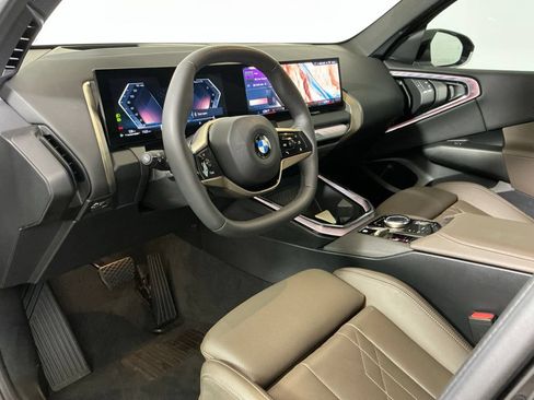 Used 2025 BMW X3 xDrive30i w/ Premium Package AWD/4WD image 21