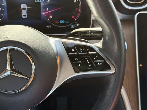Used 2022 Mercedes-Benz C 300 Sedan image 24