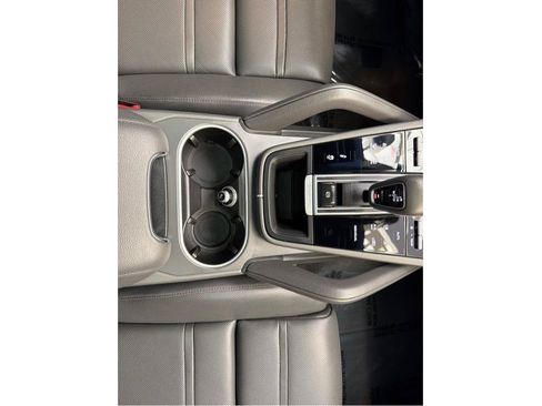 Used 2021 Porsche Cayenne E-Hybrid AWD/4WD image 22