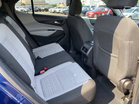 Used 2022 Chevrolet Equinox LT FWD image 24