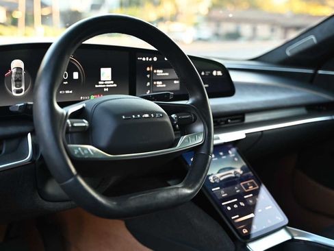 Used 2022 Lucid Air Grand Touring AWD/4WD image 11