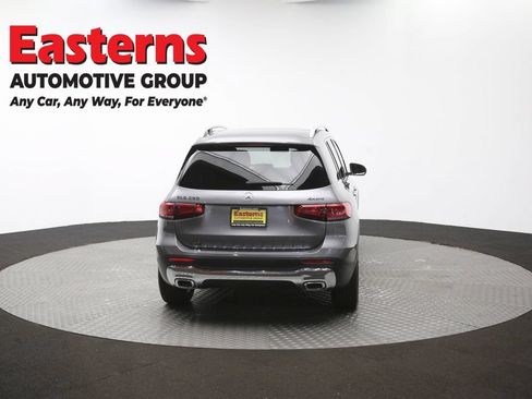 Used 2021 Mercedes-Benz GLB 250 4MATIC image 37