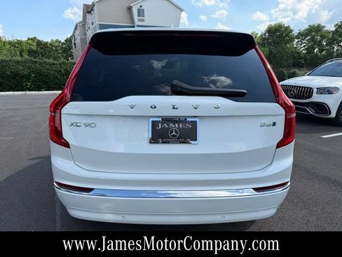 Used 2024 Volvo XC90 B6 Ultimate AWD/4WD image 7